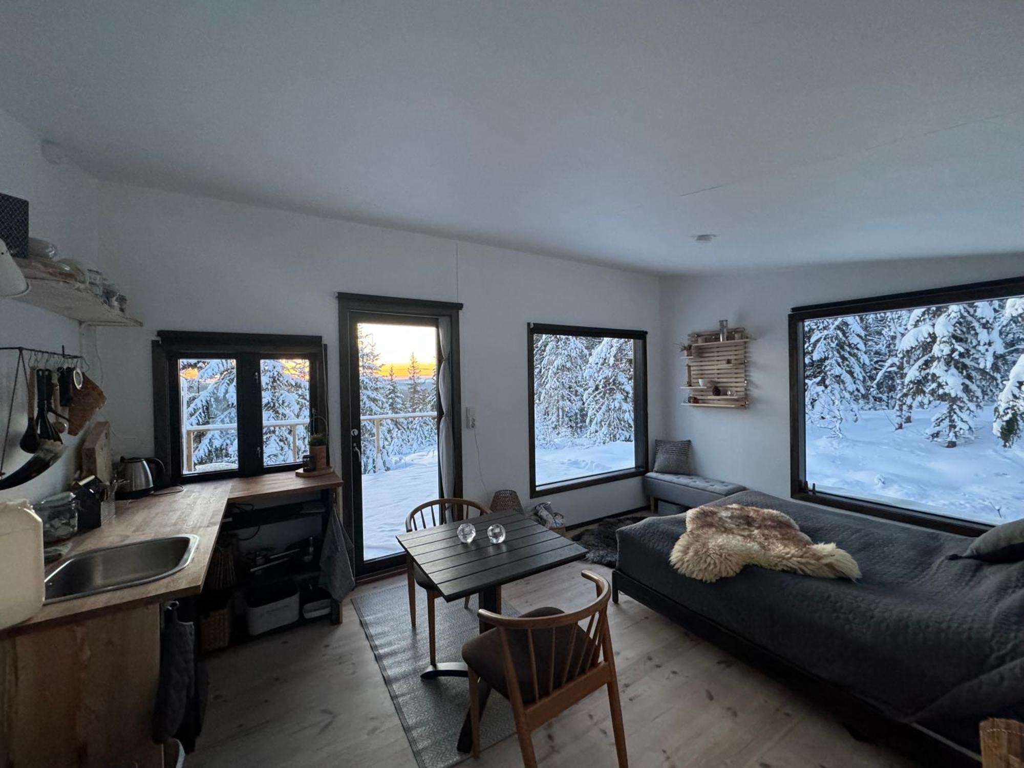 Forest Cabin With Stunning Mountain View & Sauna トーシュビュー エクステリア 写真
